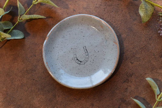 Mud & Maker - Mini Plate - Horseshoe